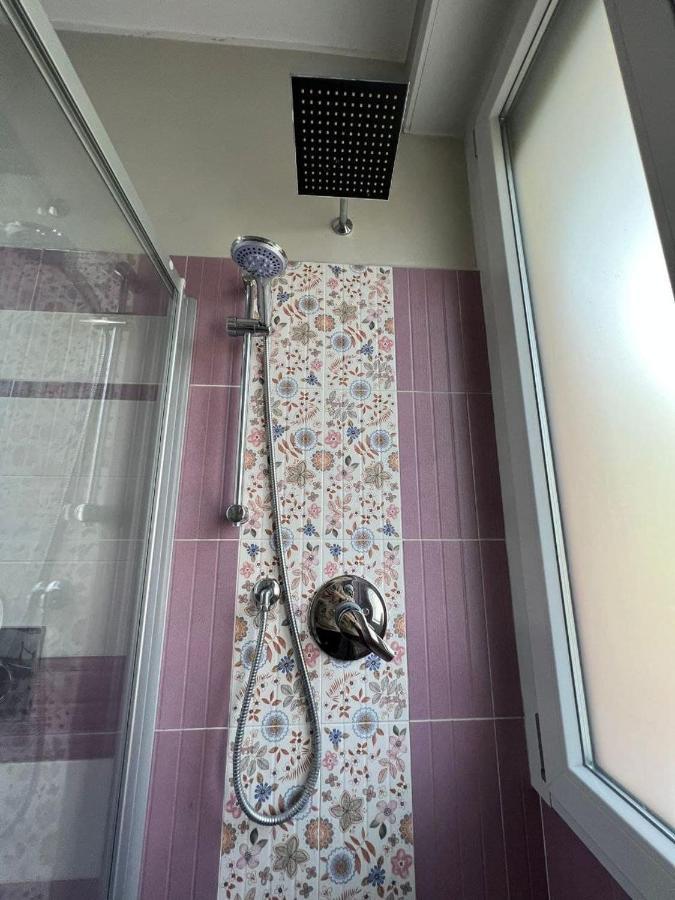 Casa Vacanza Glicine 维纳利亚瑞勒 外观 照片